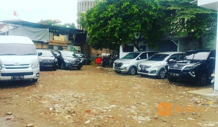 Sewa Mobil Innova Murah Jakarta