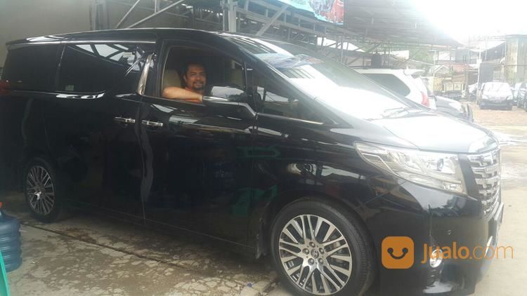 Sewa Mobil Alphard Murah Jakarta