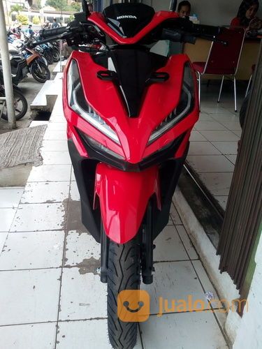 Honda Vario 125 CBS ISS 2018 Baru