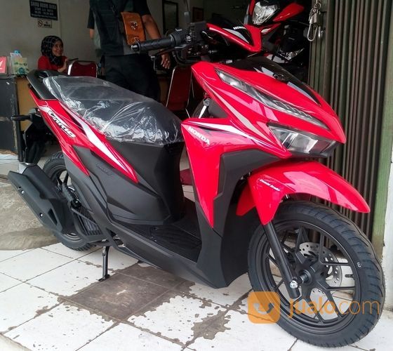 Honda Vario 125 CBS ISS 2018 Baru