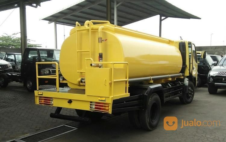 HARGA TRUK TANGKI AIR DP MINIIM 2019 , COLT DIESEL FE74 125HD TANGKI AIR 5000 LITER