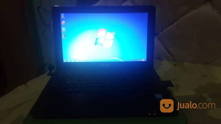Notebook Asus X200