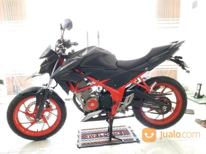 ALL NEW CB150R SE (Hitam DOF Rangka Merah) Terawat