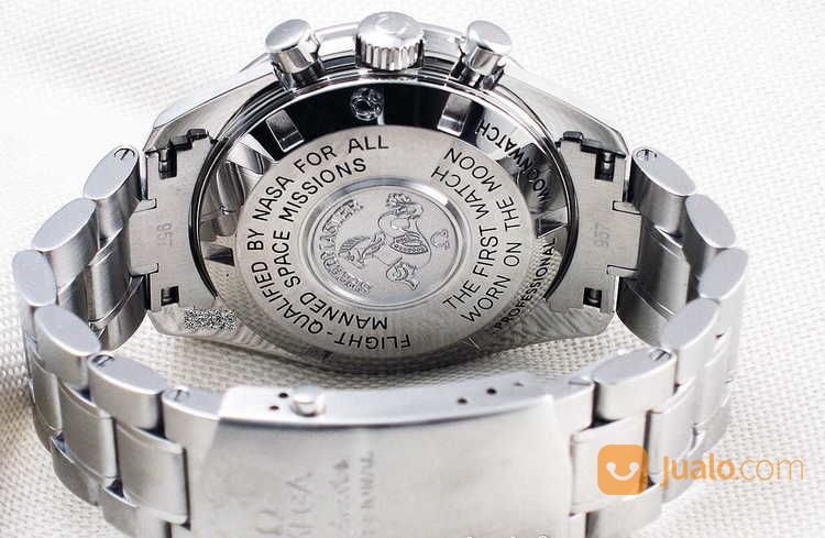 Omega - Seamaster Moonwatch Chronograph