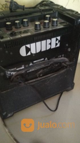 Gitar Stratocaster Dan Ampli Sepaket