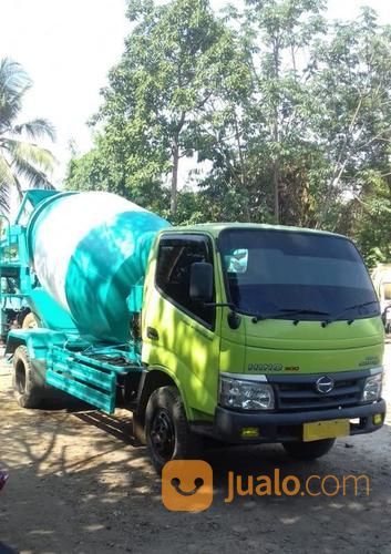 Sewa Truck Mixer