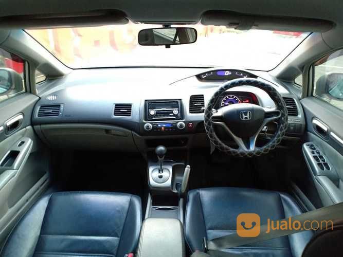 Honda Civic 2010 AT