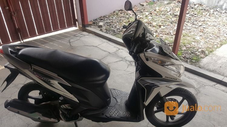 Honda Vario 125 FI Cbs Iss 2014