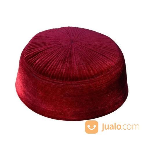 Peci Kopiah Turki Model Rigid Velveteen Warna Merah Marun Bahan Beludru Merek TheKufi Nyaman Dipakai