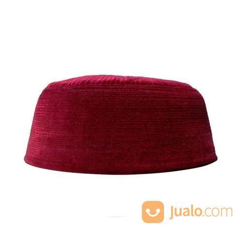 Peci Kopiah Turki Model Rigid Velveteen Warna Merah Marun Bahan Beludru Merek TheKufi Nyaman Dipakai