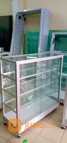 Etalase Kaca Ukuran 1.5x1x40