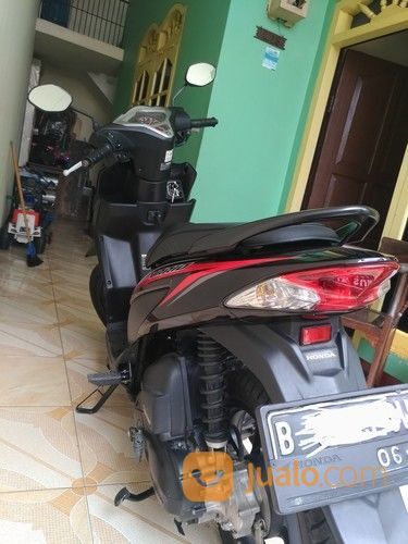 Motor Honda Vario 110 Tahun 2016