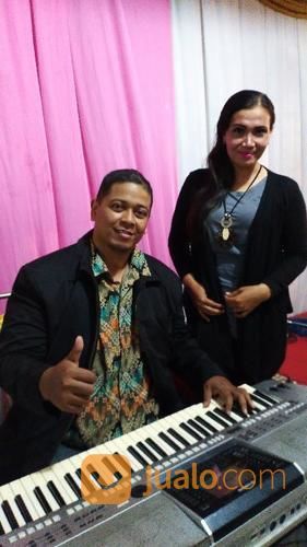 Jasa Pemain Electon & Penyanyi