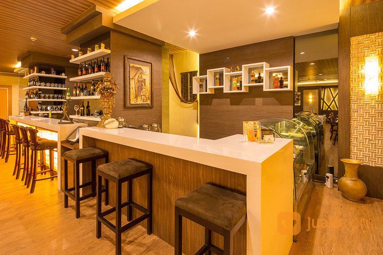 Desain Interior Kitchen Set Mini Bar HPL Minimalis Murah Bergaransi Di Bali