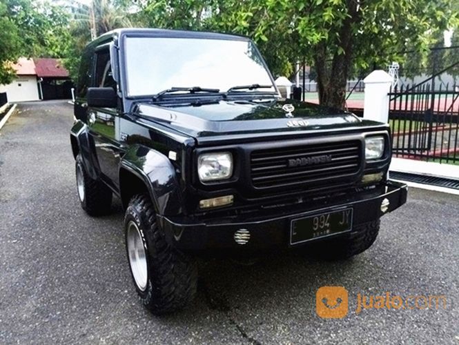 Daihatsu Taft GT 4x4 Double Gardan 93 Hitam Kinclong