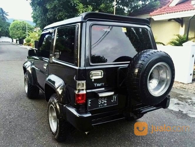 Daihatsu Taft GT 4x4 Double Gardan 93 Hitam Kinclong