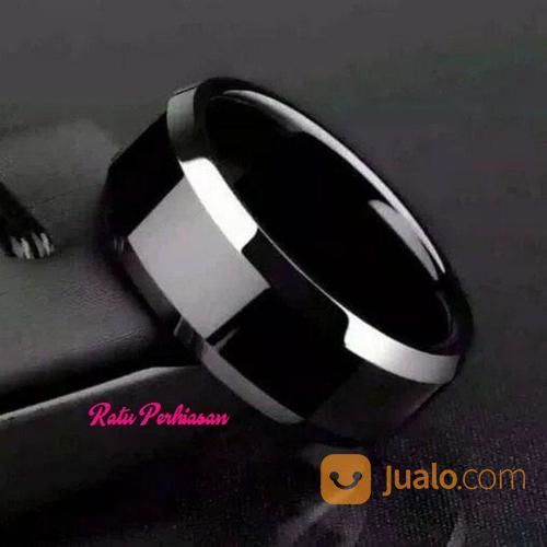 Cincin Titanium Couple Pria Wanita Hitam Black