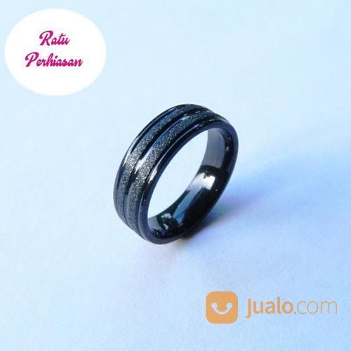 Cincin Titanium Couple Pria Wanita Hitam Black Pasir Garis