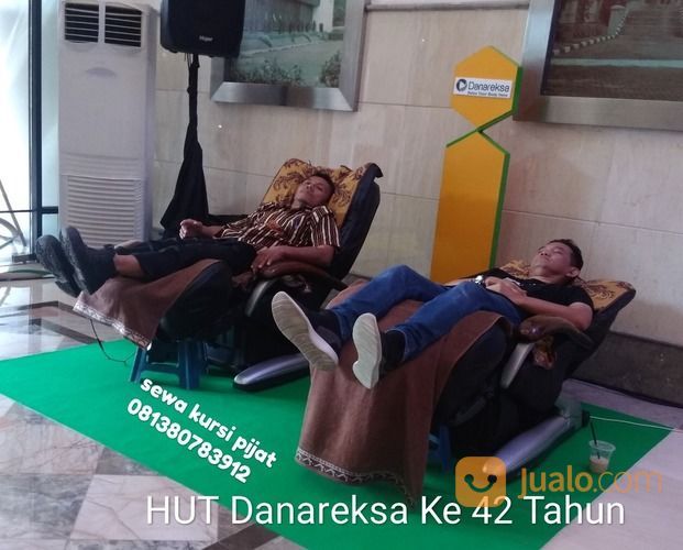 Sewa Kursi Pijat Untuk Acara Kantor, Meeting, Gathering, Pameran Dll