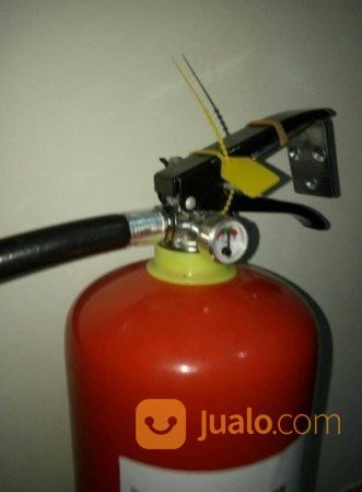APAR 5 Kg ABC Dry Powder / Alat Pemadam Api Ringan / Fire Extinguisher