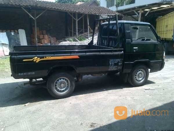Mitsubishi L300 Tahun 2011