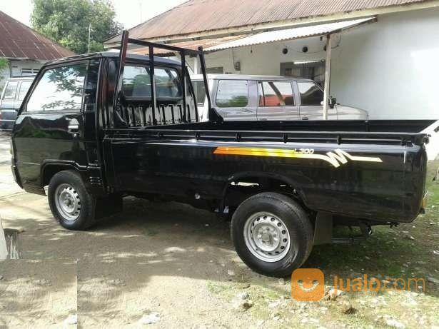 Mitsubishi L300 Tahun 2012
