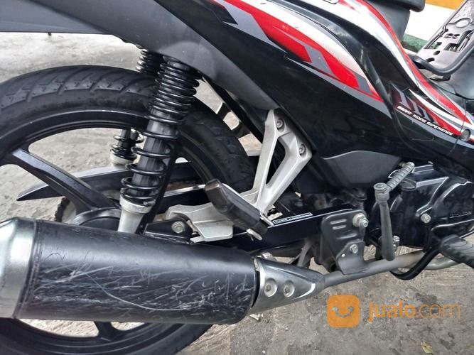 Motor Honda Bekas Revo Absolute Th 2012, 110 Cc, Wrn Hitam