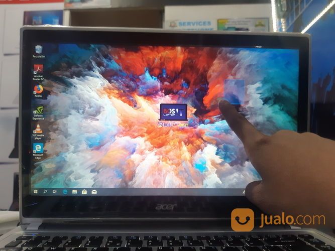 Laptop Acer Asvire V5 Layar Sentuh,+Invidia .Buat Design Gaming ,Kantoran