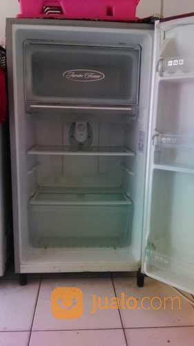 Kulkas Polytron Bekas
