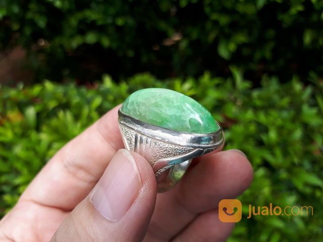 Batu Pandan Hijau PDN001 Serat Sisik Murah Terjangkau