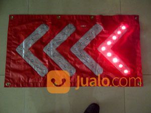 Rambu LED Panah