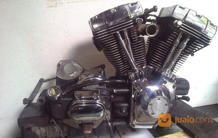 Mesin Motor Harlay Davidson ENGINE V-TWIN 5 Speed