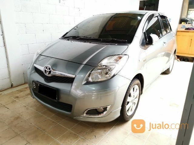 Toyota Yaris 2012 Tipe E Automatic Grey