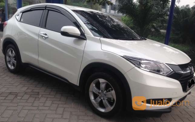 Honda Hrv E Cvt At Tahun 2015