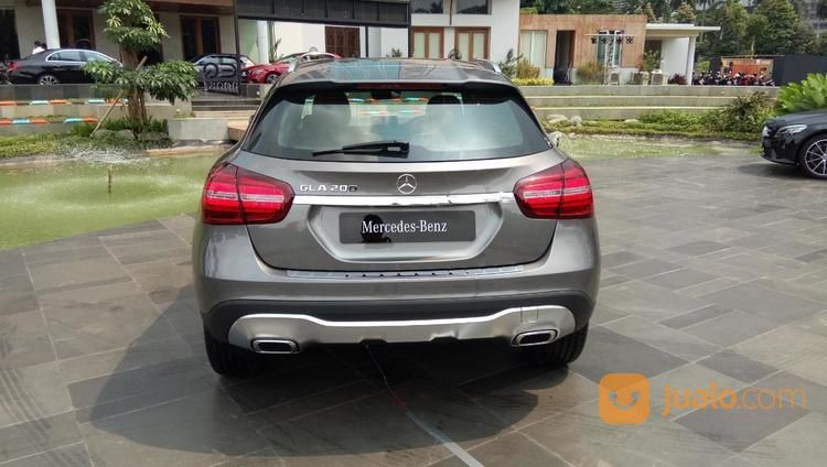 New MERCEDES BENZ GLA 200 URBAN HARGA TERBAIK