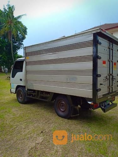 Mobil Box Isuzu Elf Thn 2002 Terawat