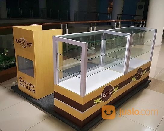 Etalase Kaca Untuk Berbagai Kebutuhan Jogja