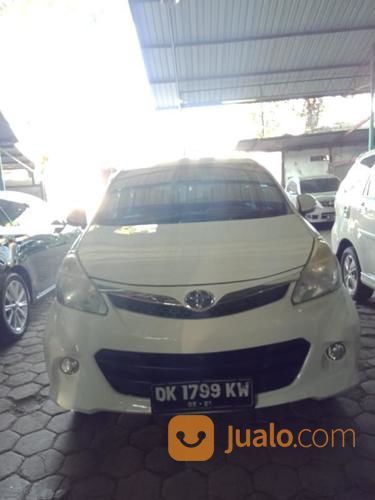 Toyota Avanza Veloz Matic A/T 2012 Matic Putih Bali
