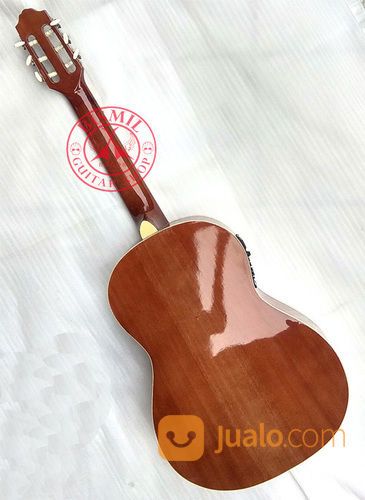 Gitar Akustik Klasik Nilon JASMINE Bulat Plus Preamp Kwalitas Pabrikan Not Gibson Ibanez Fender