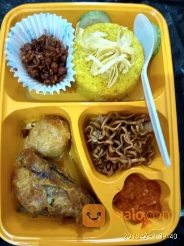 Nasi Box Nasi Bento Nasi Dus Catering Ayam Daging Sayur MIe Bihun Sambal Tahu Tempe Perkedel