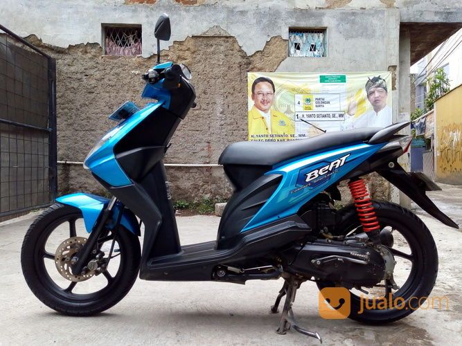 BeAT CW Karburator Tahun 2009 BIRU