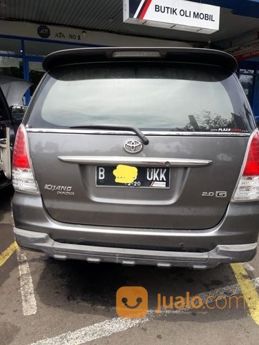 BU Innova Tipe G Matic 2010