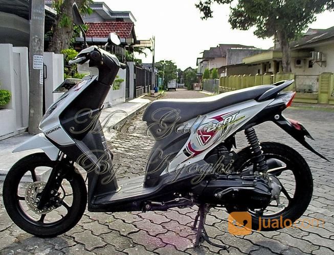 Honda Beat Karbu 2010 Akhir, Putih Mutiara, AB Bantul