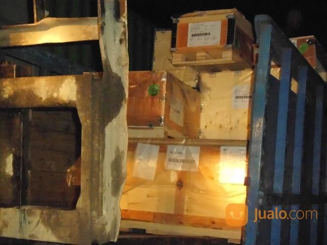 Ekspedisi Surabaya - Sorong 0821.4112.7937