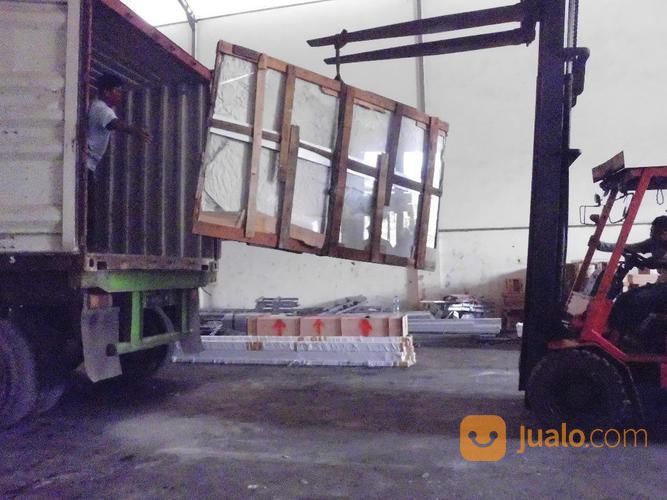 Ekspedisi Surabaya - Sorong 0821.4112.7937