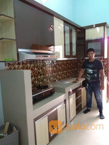 Kitchen Set Dan Mini Bar