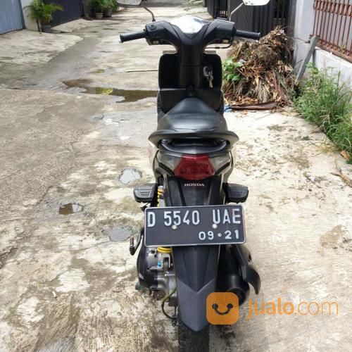 Honda Beat CW 2011 Warna Putih Mulus