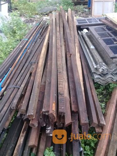 Beli Kayu Bekas Bongkaran.