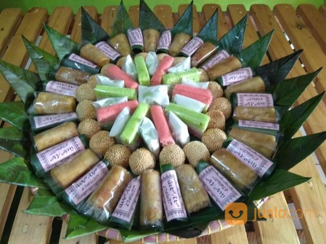 Kue Tampah Atau Kue Nampan Di Cimahi