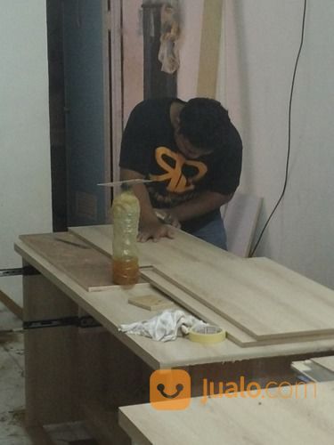 Tukang Kayu Mebel HPL Surabaya